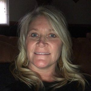 Meet your Posher, Jami